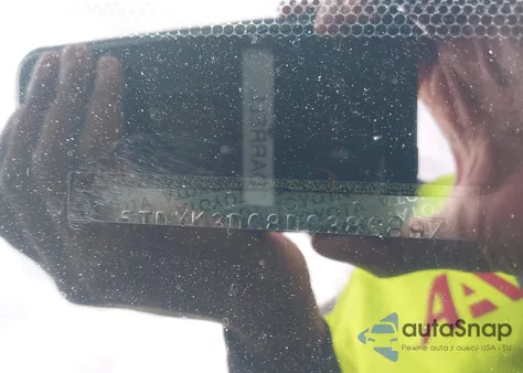 2013 Toyota Sienna Xle/Limited z USA, uszkodzony, nr VIN 5TDYK3DC8DS386897